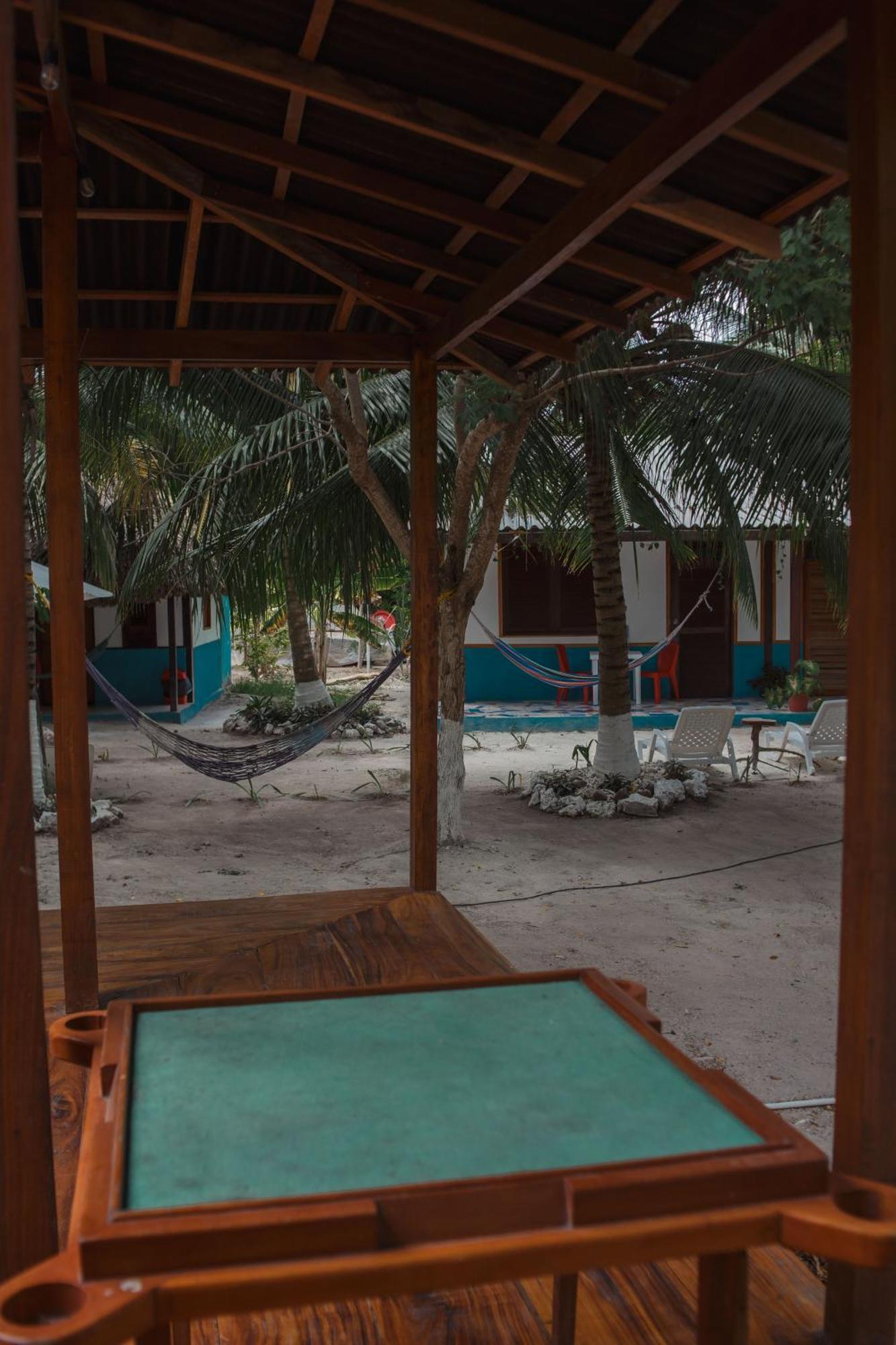 Isla Grande Eco-Hostal Екстериор снимка