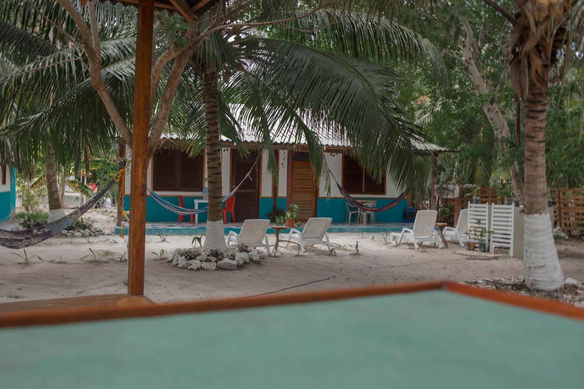 Isla Grande Eco-Hostal Екстериор снимка